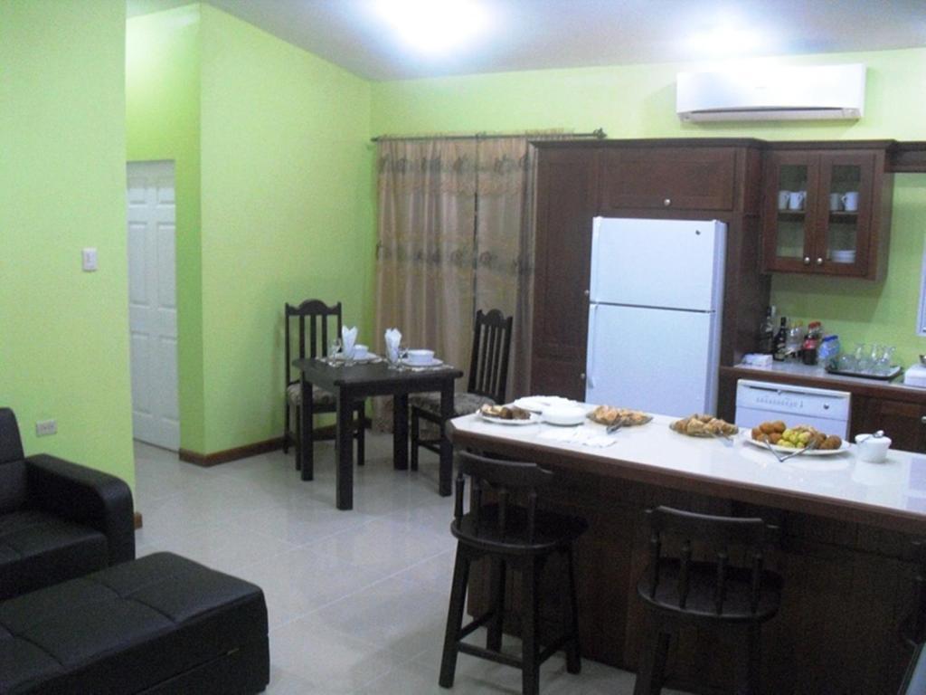 Piarco Village Suites Kültér fotó