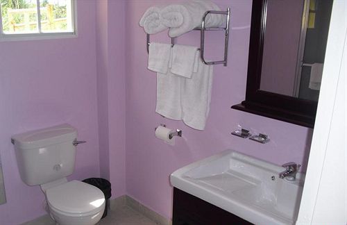 Piarco Village Suites Kültér fotó