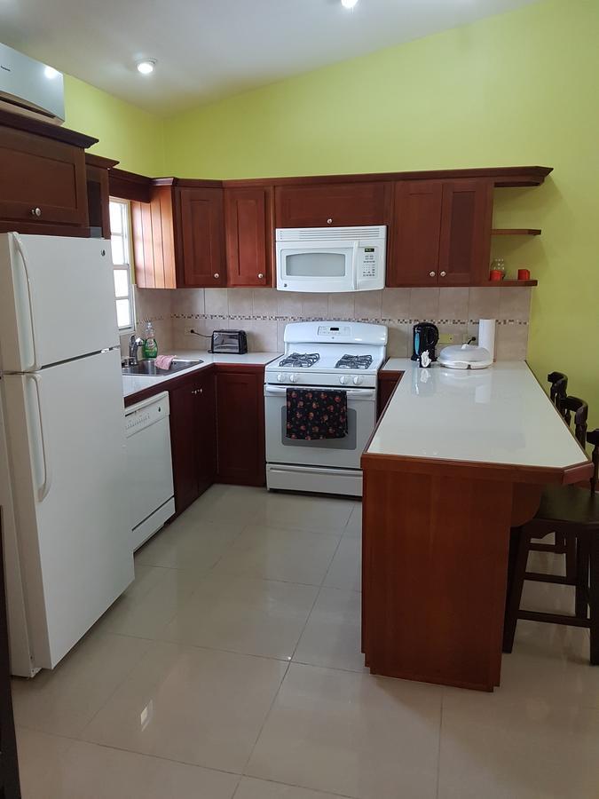 Piarco Village Suites Kültér fotó